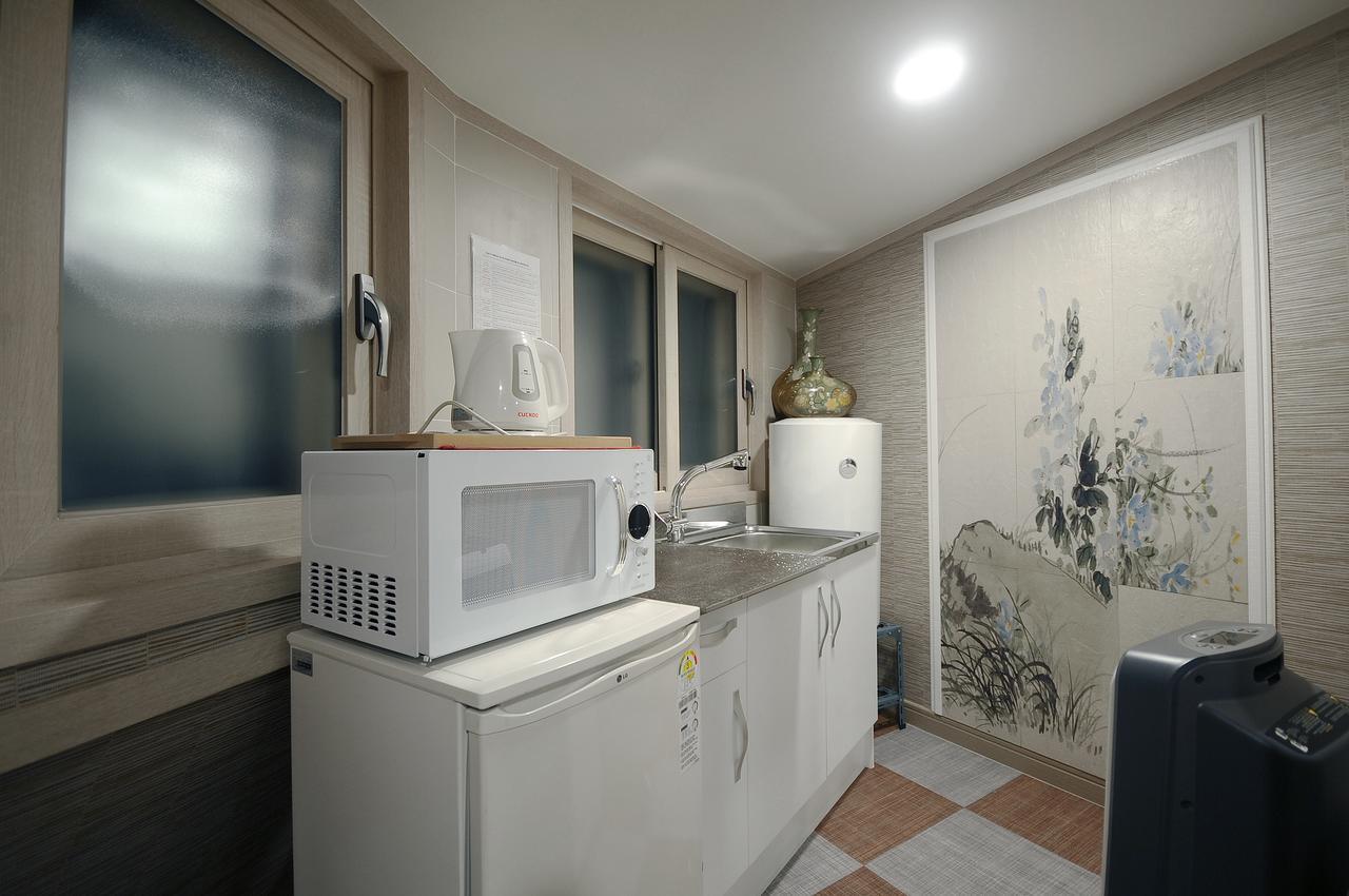 Family Hotel Bnb Пусан Экстерьер фото