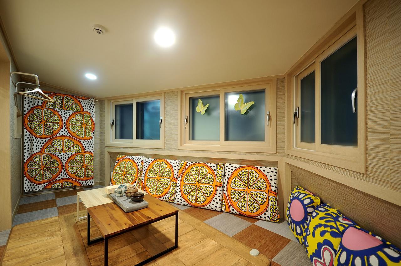 Family Hotel Bnb Пусан Экстерьер фото
