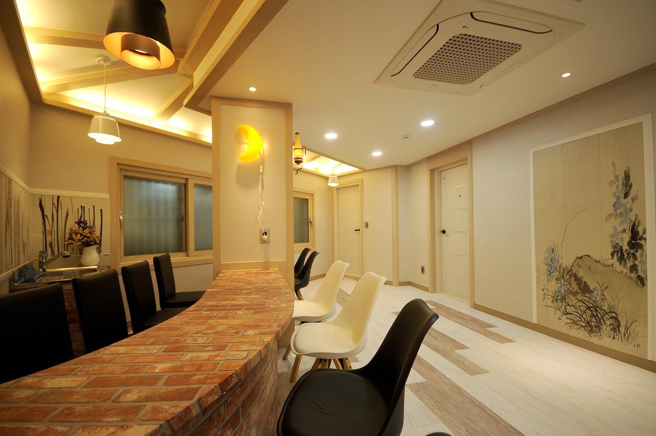 Family Hotel Bnb Пусан Экстерьер фото
