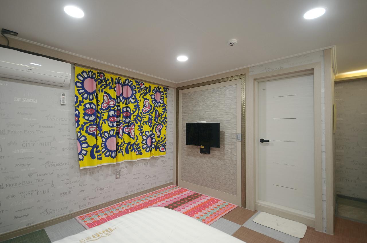 Family Hotel Bnb Пусан Экстерьер фото